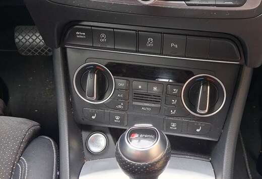 Audi 2.0 TDi Quattro S Line S tronic