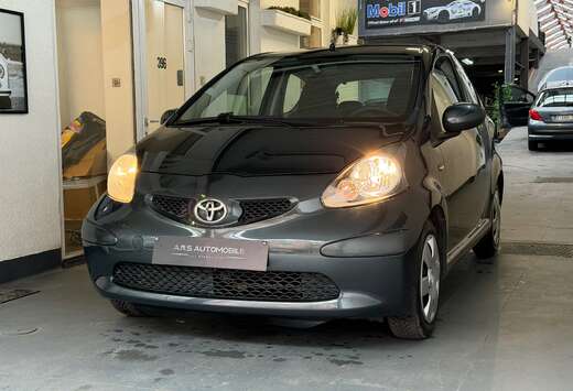 Toyota 1.0i VVT-i - Airco - Garantie 12m