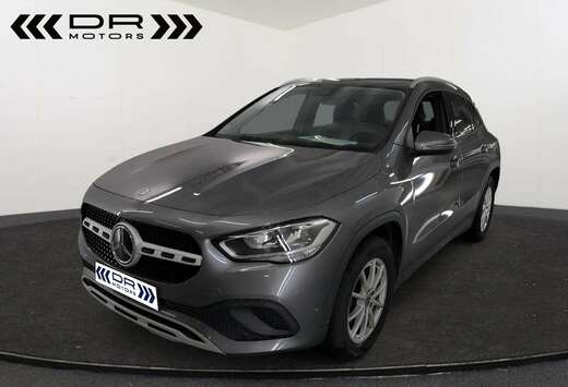 Mercedes-Benz DCT BUSINESS SOLUTIONS 7-GTRONIC - NAVI ...