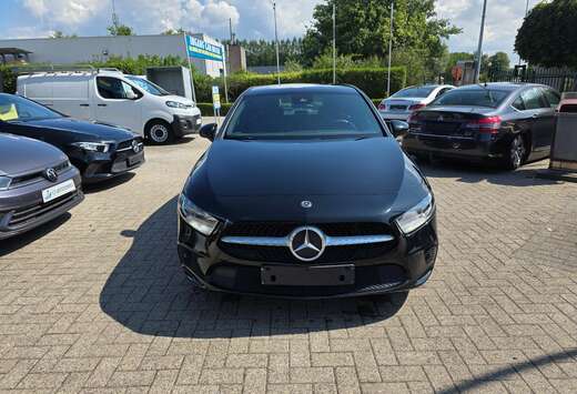 Mercedes-Benz A 180 7G-DCT Style  12 Maanden Garantie