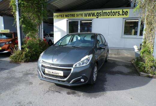 Peugeot 1.2 82cv gris 10/15 62754km Airco GPS Cruise