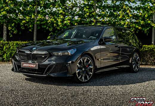 BMW i5 M60 xDrive Touring  21\