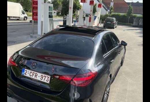 Mercedes-Benz C300e AMG Line