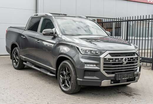 SsangYong Grand 2.2D 4X4 Black Edition - Automaat - 3 ...