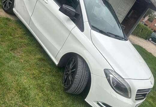 Mercedes-Benz CDI (BlueEFFICIENCY) 7G-DCT