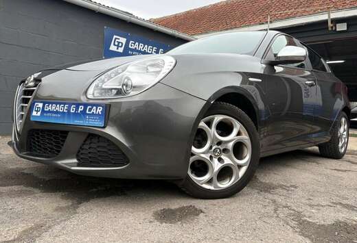 Alfa Romeo 1.6 JTDm Distinctive