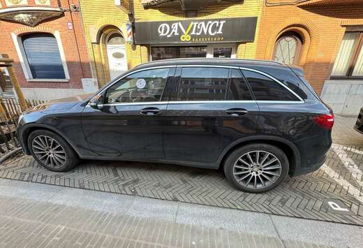 Mercedes-Benz d 4-Matic Launch Edition