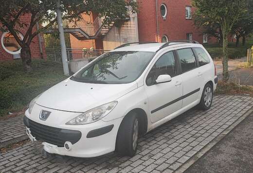 Peugeot Break 1.6 16V XT A