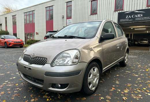 Toyota Yaris 1.3i VVT-i ** EXPORT UNIQUEMENT **