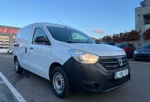 Dacia 1.6i Ambiance* 57000 KM* 1ER PROP* GARANTIE *