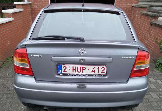 Opel Astra 1.7 CDTIElegance