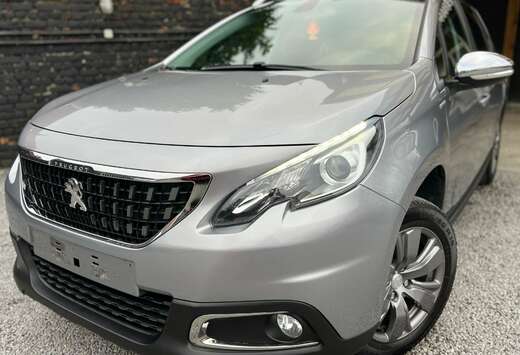 Peugeot 1.2i PureTech Style + CLIM + NAVI