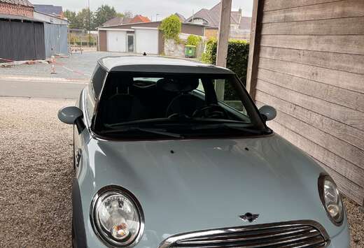 MINI Mini 1.6i Cooper