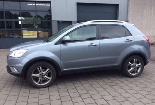 SsangYong D20T * Airco * Trekhaak * Parkersensor V+A