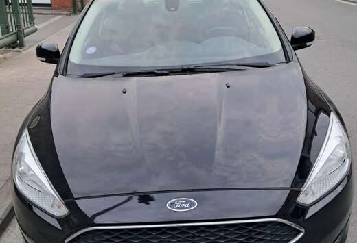 Ford Focus Turnier 1.0 EcoBoost StartStopp-System Tre ...