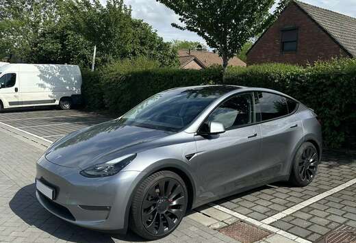 Tesla PERFORMANCE - AWD - Dual Motor - Quicksilver