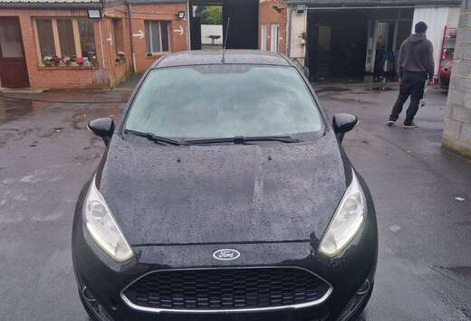 Ford Tout Est En Ordre Prêt  Immatriculer