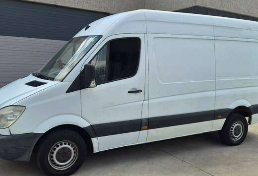 Mercedes-Benz 313 2.1 CDI A1