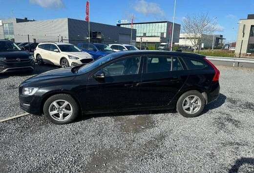 Volvo 2.0 D2 Luxury Edition Gear.