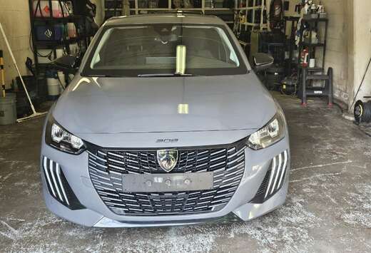 Peugeot 208 1.2i PureTech Allure Allure