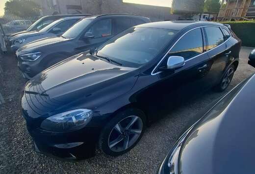 Volvo V40 2.0 D3 Summum R-Design