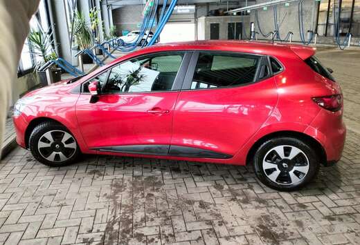 Renault Clio 1.2i Authentique