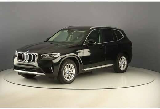 BMW xDrive30e 272pk