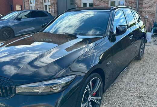 BMW 330e Touring Aut.