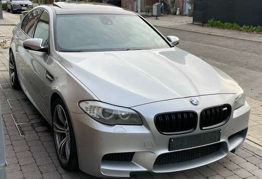 BMW D M-Sport Full M5