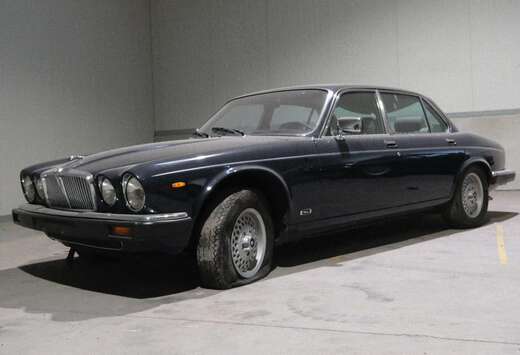 Jaguar XJ6 Project