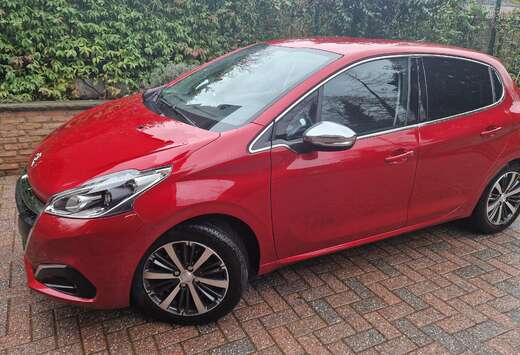 Peugeot 208 1.2 PureTech Allure S