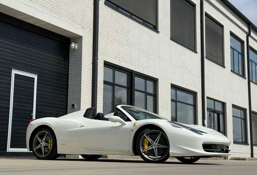 Ferrari Spider 4.5i V8