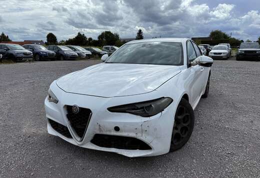 Alfa Romeo Giulia 2.2 JTDm Super (JAV ECO)