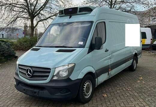 Mercedes-Benz 319 (Stock ID 63320)