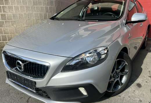 Volvo 2.0 D2 Ocean Race + NAVI + CUIR