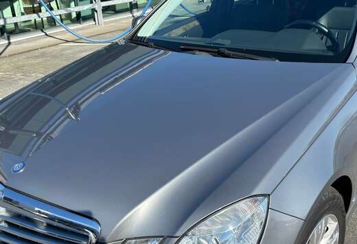 Mercedes-Benz Berline E 200