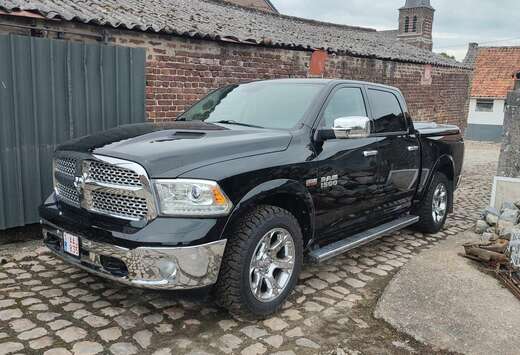 Dodge RAM 1500 Laramie 5.7