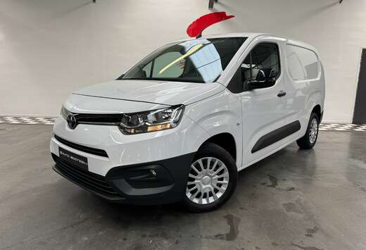 Toyota L2 / 14215€ HTVA / 1ere Main