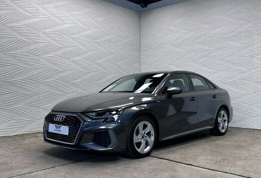 Audi 30 TDI*S-LINE*S-TRONIC*CARPLAY*LEDER*