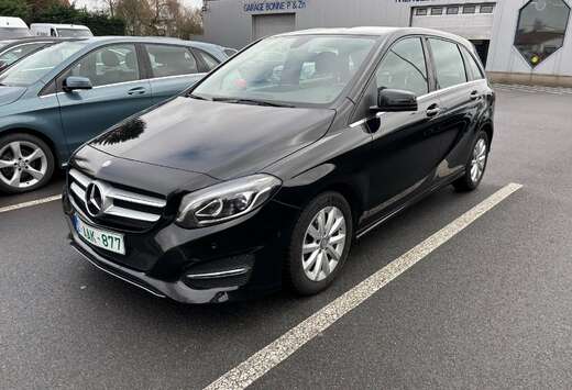 Mercedes-Benz B 180 automaat trekhaak navi