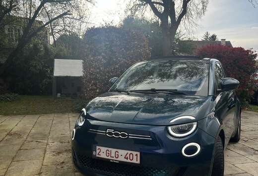 Fiat Fiat 500e C Icon 42 kWh  Navi  ECC  PDC  LED
