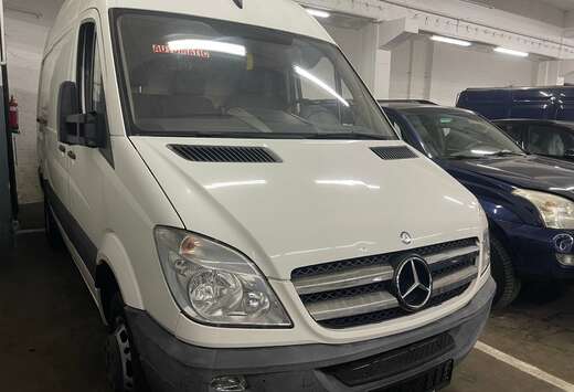 Mercedes-Benz 515 2.1 CDI A3H2
