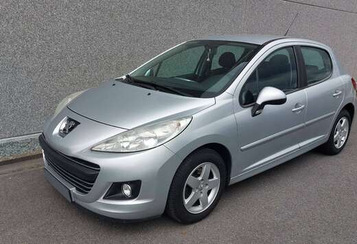 Peugeot 207 95 VTi Premium