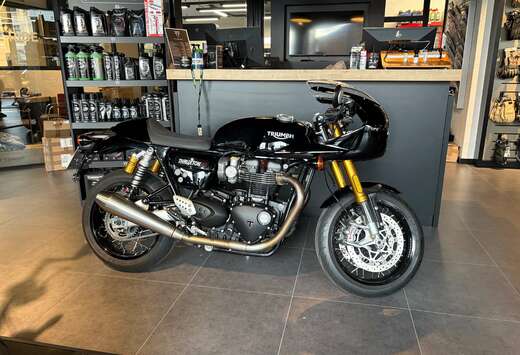 Triumph RS