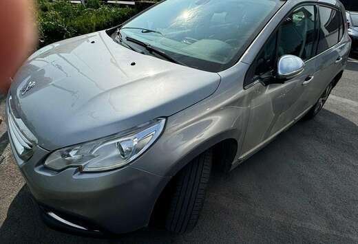 Peugeot 2008  Pure Tech