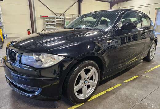 BMW 116i CONTACT: +32488032582