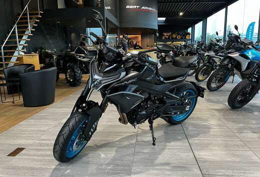 Advanced // IN STOCK, DIRECT LEVERBAAR!