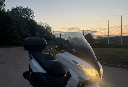125i