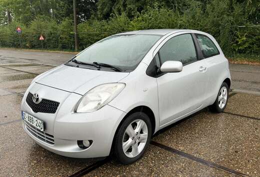 Toyota 1.3i VVT-i 16v Linea Sol