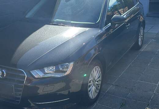 Audi Sportback 2.0 TDi Ambition S tronic